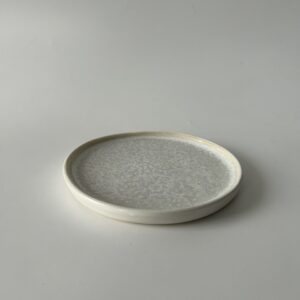 Тарілка біла ""White stone"", 14 см